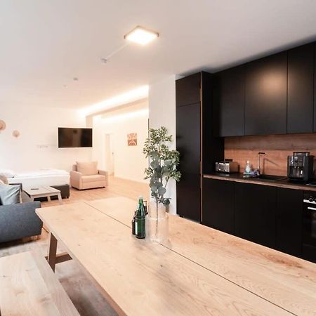 Hamburg Gem For 12 Apartment Luaran gambar