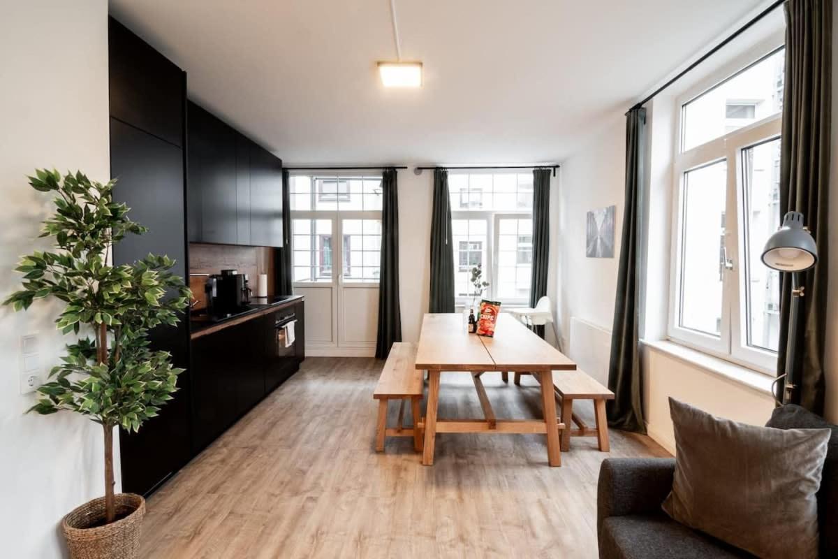 Hamburg Gem For 12 Apartment Luaran gambar